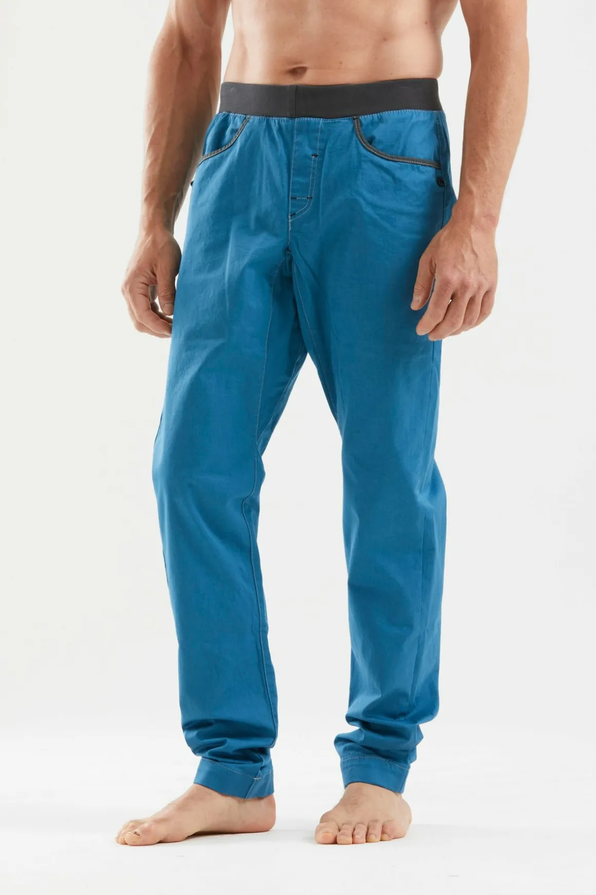 Uccio|E9 Fashion
